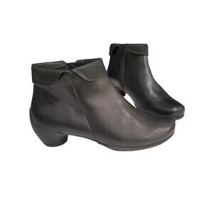 Woman's Ecco Sculpted 45 Leather Ankle Boot Side Zip Size 41 (10-10.5)